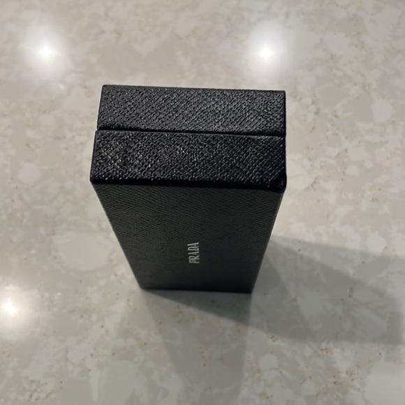 Prada Box - Picture 5 of 7